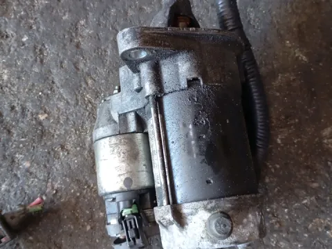 Μίζα 282000D090 για TOYOTA YARIS (2009 - 2012) (XP90) 1000 (1KR-FE) petrol 69 (KSP90)  Μίζα 282000D090 για TOYOTA YARIS (2009 - 2012) (XP90) 1000 (1KR-FE) petrol 69 (KSP90)