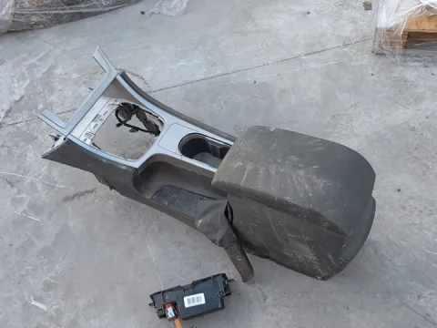 Υποβραχιόνιο(Τεμπέλης) για FORD MONDEO (2007 - 2010) Mk4a (BA7 - CD345) Liftback - 5dr *Γ* Υποβραχιόνιο(Τεμπέλης) για FORD MONDEO (2007 - 2010) Mk4a (BA7 - CD345) Liftback - 5dr *Γ*