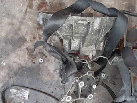 Κιβώτιο Ταχυτήτων (Σασμάν) Χειροκίνητο για DAIHATSU CUORE (2007 - ) VIII Hatchback - 5dr (JDAL276S) 1000 1KR-FE petrol 70  Κιβώτιο Ταχυτήτων (Σασμάν) Χειροκίνητο για DAIHATSU CUORE (2007 - ) VIII Hatchback - 5dr (JDAL276S) 1000 1KR-FE petrol 70