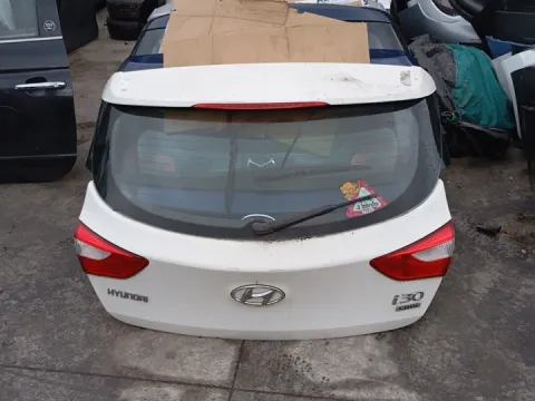 Πορτ-Μπαγκάζ για HYUNDAI i30 (2012 - 2015) (GD) Hatchback - 5dr *Γ* Πορτ-Μπαγκάζ για HYUNDAI i30 (2012 - 2015) (GD) Hatchback - 5dr *Γ*