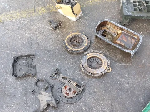(  Χωρίς Κορμό ) Καπάκι Μηχανής  Με Δίσκοπλατώ Με Κάρτερ και Τροχαλίες για HYUNDAI GETZ G4HD ( Για Ανταλλακτικά )   (2002 - 2005) (TB) Hatchback - 3dr 1100 G4HD petrol 63 ( νέα γενιά ) *ΠΑΛΕΤΑ 360 *  (  Χωρίς Κορμό ) Καπάκι Μηχανής  Με Δίσκοπλατώ Με Κάρτερ και Τροχαλίες για HYUNDAI GETZ G4HD ( Για Ανταλλακτικά )   (2002 - 2005) (TB) Hatchback - 3dr 1100 G4HD petrol 63 ( νέα γενιά ) *ΠΑΛΕΤΑ 360 *
