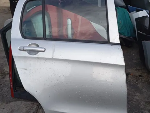 Πόρτα Πίσω Δεξιά για SUZUKI CELERIO (2015 - ) *Ε* Πόρτα Πίσω Δεξιά για SUZUKI CELERIO (2015 - ) *Ε*