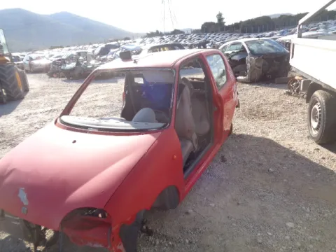 Τροπέτο Αμάξι Κουφάρι Με Πίσω Άξονα Ταμπούρα χ. Ζάντες για FIAT SEICENTO (1998 - 2001) (187) Hatchback - 3dr 901 (1170A1.046) Petrol 39 *ΔΒ* -  Τροπέτο Αμάξι Κουφάρι Με Πίσω Άξονα Ταμπούρα χ. Ζάντες για FIAT SEICENTO (1998 - 2001) (187) Hatchback - 3dr 901 (1170A1.046) Petrol 39 *ΔΒ* -