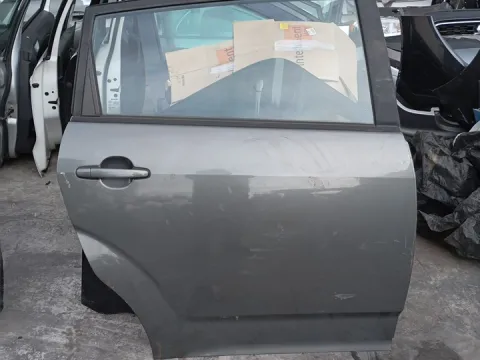 Πόρτα Πίσω Δεξιά για TOYOTA COROLLA VERSO (2004 -2008) (R10) MPV - ΠΟΛΥΜΟΡΦΙΚΑ - 5dr *Ε* Πόρτα Πίσω Δεξιά για TOYOTA COROLLA VERSO (2004 -2008) (R10) MPV - ΠΟΛΥΜΟΡΦΙΚΑ - 5dr *Ε*
