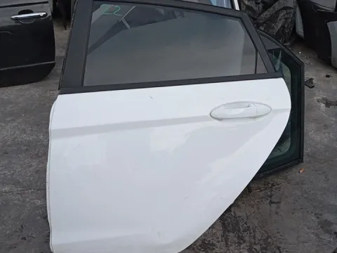 Πόρτα Πίσω Αριστερή Λίγο Χτυπημένη για FORD FIESTA (2008 - 2012) Mk6 (JA8) Hatchback - 5dr *Γ*