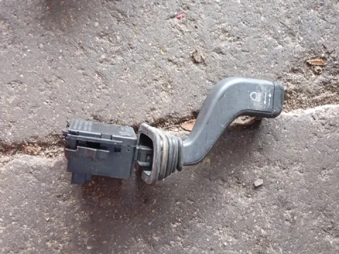 Διακόπτης Φώτων-Φλάς 09185413 για OPEL CORSA (2000 - 2004) C "ΤΕΛΑΡΟ 5" (κατω σκαλα) Διακόπτης Φώτων-Φλάς 09185413 για OPEL CORSA (2000 - 2004) C "ΤΕΛΑΡΟ 5" (κατω σκαλα)