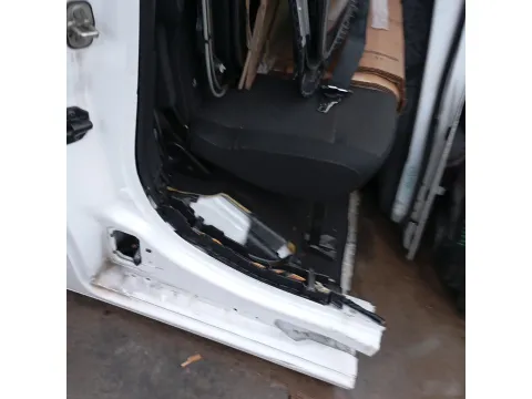 Τροπέτο Πίσω Με Άξονα Δισκόφρενα για TOYOTA PROACE City (2020 - ) Van *ΔΒ* -  Τροπέτο Πίσω Με Άξονα Δισκόφρενα για TOYOTA PROACE City (2020 - ) Van *ΔΒ* -