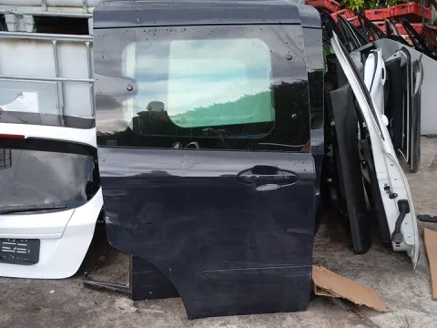 Πόρτα Δεξιά Συρόμενη Με Ανογόμενο Τζάμι για FORD TRANSIT TOURNEO COURIER (2013 - 2018) Van *Γ* Πόρτα Δεξιά Συρόμενη Με Ανογόμενο Τζάμι για FORD TRANSIT TOURNEO COURIER (2013 - 2018) Van *Γ*