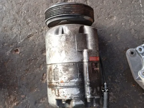 Συμπιεστής A-C (Κομπρέσορας) για VW GOLF (1998 - 2004) Mk4 (1J1) Hatchback - 5dr  Συμπιεστής A-C (Κομπρέσορας) για VW GOLF (1998 - 2004) Mk4 (1J1) Hatchback - 5dr