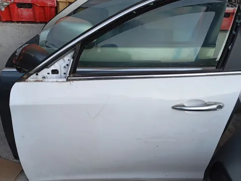 Πόρτα Εμπρός Αριστερή για ALFA ROMEO GIULIETTA (2010 - 2016) (940) Hatchback - 5dr *Γ* Πόρτα Εμπρός Αριστερή για ALFA ROMEO GIULIETTA (2010 - 2016) (940) Hatchback - 5dr *Γ*