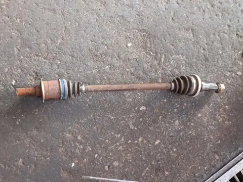 Ημιαξόνιο Πίσω Δεξί Με ABS για HONDA HRV (1999 - 2001) (GH)  Ημιαξόνιο Πίσω Δεξί Με ABS για HONDA HRV (1999 - 2001) (GH)
