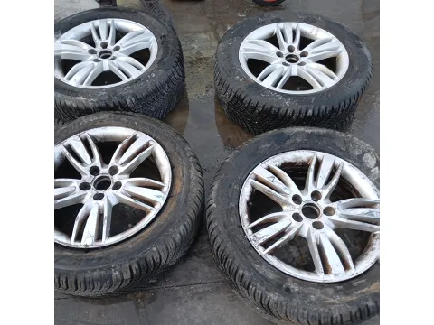Ζαντολάστιχο 4άδα ( 1 Zάντα ελαττωματική ) Goodyear 235/55R17 *1022* για AUDI Q3 (2012 - 2018 ) (8U) SUV- ΕΚΤΟΣ ΔΡΟΜΟΥ - 5dr *Γ* -  Ζαντολάστιχο 4άδα ( 1 Zάντα ελαττωματική ) Goodyear 235/55R17 *1022* για AUDI Q3 (2012 - 2018 ) (8U) SUV- ΕΚΤΟΣ ΔΡΟΜΟΥ - 5dr *Γ* -