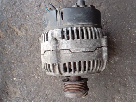 Δυναμό - Εναλλάκτης 0123515003 για AUDI A4 (1995 - 1998) (8D)  Δυναμό - Εναλλάκτης 0123515003 για AUDI A4 (1995 - 1998) (8D)