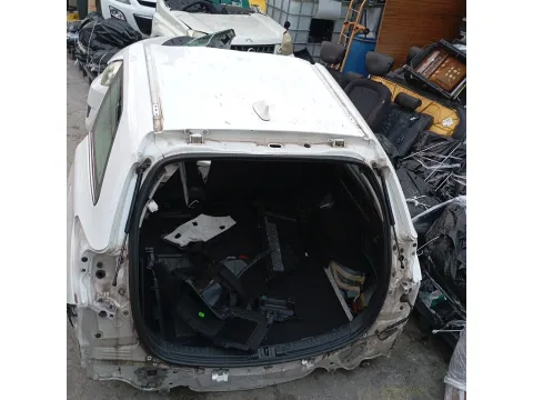 Τροπέτο Πίσω Κουφάρι Χωρίς Άξονα για TOYOTA AURIS (2013 - 2015) S-Wagon - 5dr (Touring Sport) *ΔΒ* -  Τροπέτο Πίσω Κουφάρι Χωρίς Άξονα για TOYOTA AURIS (2013 - 2015) S-Wagon - 5dr (Touring Sport) *ΔΒ* -