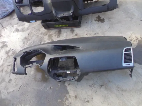 Σετ Αερόσακων Εμπρός (με Ταμπλό) για HYUNDAI i20 (2009 - 2011) *Γ* Σετ Αερόσακων Εμπρός (με Ταμπλό) για HYUNDAI i20 (2009 - 2011) *Γ*