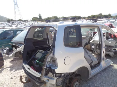 Τροπέτο Πίσω Με Άξονα Δισκόπλακες ABS για VW TOURAN (2003 - 2006) (1T1) *ΔΒ* - 