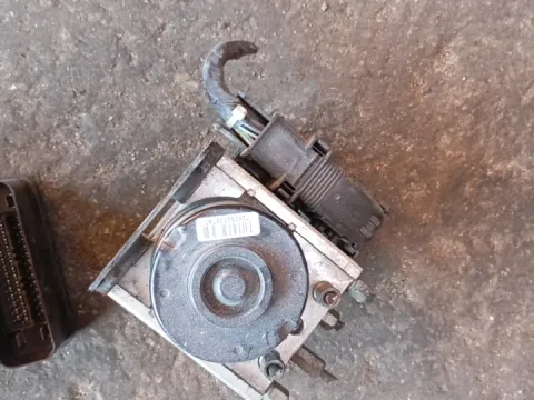 Μονάδα ABS 06210204684 για MAZDA 2 (2008 - 2011) (DE)  Μονάδα ABS 06210204684 για MAZDA 2 (2008 - 2011) (DE)