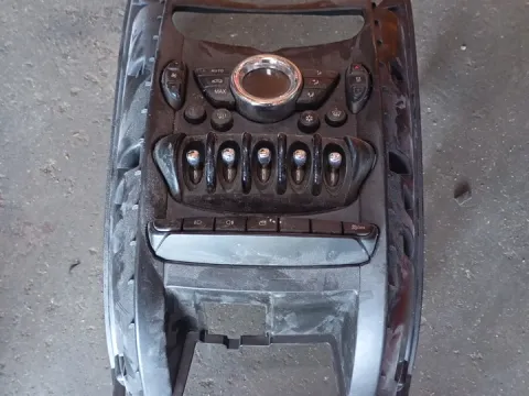 Χειριστήρια Καλοριφέρ E1060547 για MINI MINI COOPER (2007 - 2012)  Χειριστήρια Καλοριφέρ E1060547 για MINI MINI COOPER (2007 - 2012)