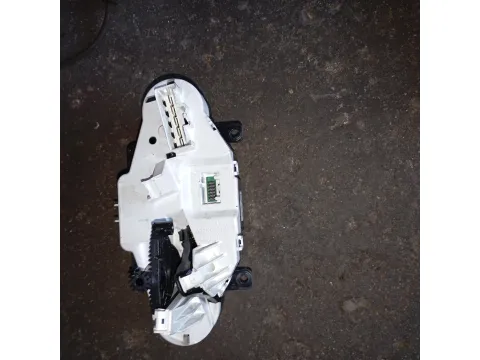 Χειριστήρια Καλοριφέρ 8A6118549 για FORD FIESTA (2008 - 2012) Mk6 (JA8)  -  Χειριστήρια Καλοριφέρ 8A6118549 για FORD FIESTA (2008 - 2012) Mk6 (JA8)  -