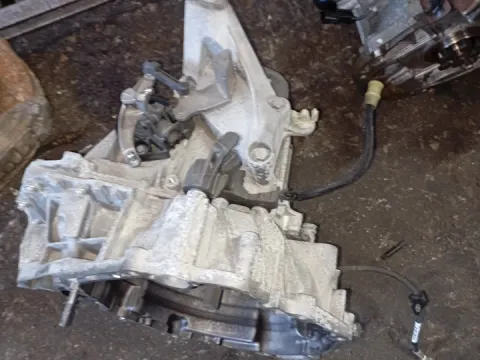 Κιβώτιο Ταχυτήτων (Σασμάν) Χειροκίνητο για RENAULT TWINGO (2016 - ) 1000 Petrol (B4DH) 65hp  Κιβώτιο Ταχυτήτων (Σασμάν) Χειροκίνητο για RENAULT TWINGO (2016 - ) 1000 Petrol (B4DH) 65hp