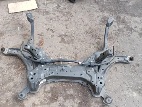 Γέφυρα Εμπρός Οριζόντια για TOYOTA YARIS (2020 - ) (XP210) *ΔΒ* Γέφυρα Εμπρός Οριζόντια για TOYOTA YARIS (2020 - ) (XP210) *ΔΒ*