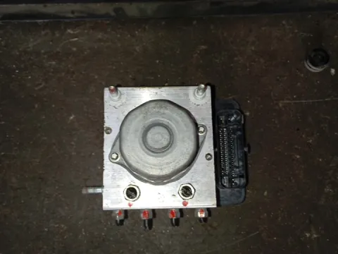 Μονάδα ABS 5611084MA για SUZUKI CELERIO (2015 - )  Μονάδα ABS 5611084MA για SUZUKI CELERIO (2015 - )