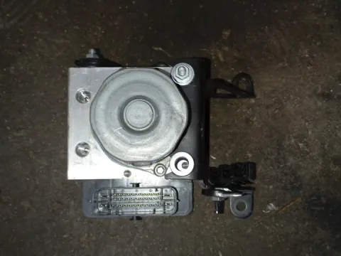 Μονάδα ABS A4539005707 για RENAULT TWINGO (2016 - )  Μονάδα ABS A4539005707 για RENAULT TWINGO (2016 - )