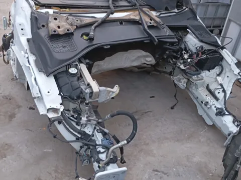 Τροπέτο Εμπρός Κουφάρι για VOLVO S60 (2013 - ) *ΔΒ-* Τροπέτο Εμπρός Κουφάρι για VOLVO S60 (2013 - ) *ΔΒ-*