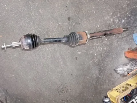 Ημιαξόνιο Εμπρός Δεξί Αυτόματο για VOLVO S60 (2013 - ) 2000 Petrol (B4204T11) 245hp  Ημιαξόνιο Εμπρός Δεξί Αυτόματο για VOLVO S60 (2013 - ) 2000 Petrol (B4204T11) 245hp