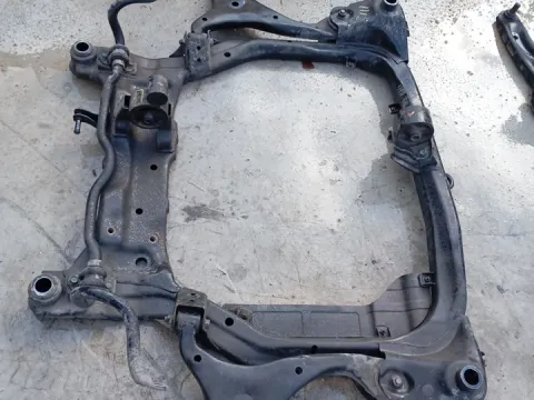 Γέφυρα Εμπρός Πλαίσιο για HYUNDAI i30 (2012 - 2015) (GD) 1400 Petrol Gamma 100hp G4FA *ΔΒ* Γέφυρα Εμπρός Πλαίσιο για HYUNDAI i30 (2012 - 2015) (GD) 1400 Petrol Gamma 100hp G4FA *ΔΒ*