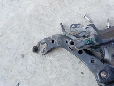 Ψαλίδι Εμπρός Αριστερό για TOYOTA RAV-4 (2006 - 2009) (XA30) 2000 3ZR-FAE petrol 158 *ΔΒ* Ψαλίδι Εμπρός Αριστερό για TOYOTA RAV-4 (2006 - 2009) (XA30) 2000 3ZR-FAE petrol 158 *ΔΒ*