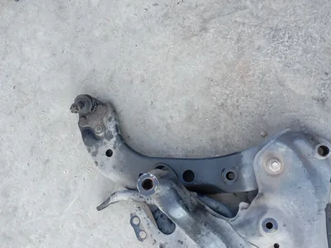 Ψαλίδι Εμπρός Δεξί για TOYOTA RAV-4 (2006 - 2009) (XA30) 2000 3ZR-FAE petrol 158 *ΔΒ* Ψαλίδι Εμπρός Δεξί για TOYOTA RAV-4 (2006 - 2009) (XA30) 2000 3ZR-FAE petrol 158 *ΔΒ*