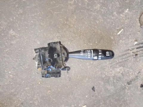Διακόπτης Υαλοκαθαριστήρων 173647 για TOYOTA COROLLA (2002 - 2004) (E120) "ΤΕΛΑΡΟ 10" (κατω σκαλα) Διακόπτης Υαλοκαθαριστήρων 173647 για TOYOTA COROLLA (2002 - 2004) (E120) "ΤΕΛΑΡΟ 10" (κατω σκαλα)