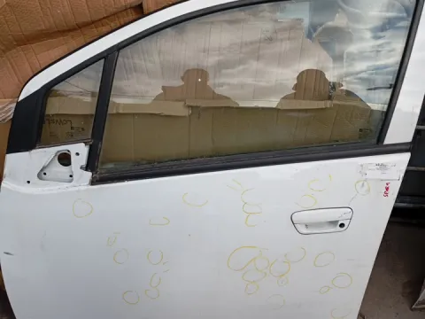 Πόρτα Εμπρός Αριστερή Λίγο Χτυπημένη για CHEVROLET - DAEWOO SPARK (2010 - 2012) *Γ* Πόρτα Εμπρός Αριστερή Λίγο Χτυπημένη για CHEVROLET - DAEWOO SPARK (2010 - 2012) *Γ*