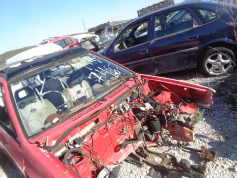 Τροπέτο Αμάξι Κουφάρι για MAZDA 121 (1987 - 1990) (DA)  *Δ*