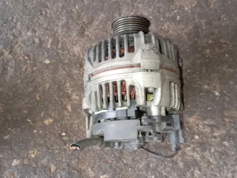 Δυναμό - Εναλλάκτης 028903028D για VW GOLF (1998 - 2004) Mk4 (1J1)  Δυναμό - Εναλλάκτης 028903028D για VW GOLF (1998 - 2004) Mk4 (1J1)