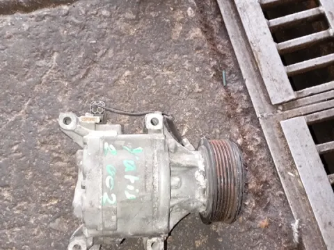 Συμπιεστής A-C (Κομπρέσορας) για TOYOTA YARIS (2003 - 2005) (XP10)  Συμπιεστής A-C (Κομπρέσορας) για TOYOTA YARIS (2003 - 2005) (XP10)
