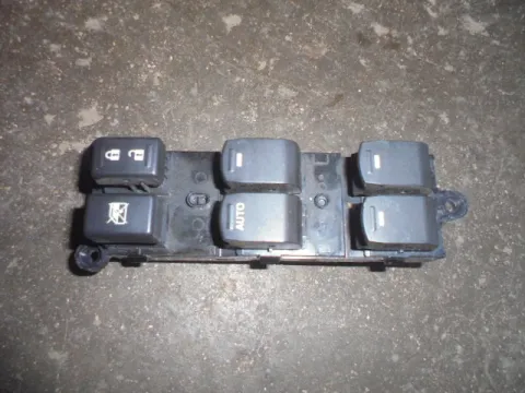 Διακόπτης Παραθύρων Κεντρικός Αριστερής 4πλος 20pin για SUZUKI IGNIS (2016 - ) ()  Διακόπτης Παραθύρων Κεντρικός Αριστερής 4πλος 20pin για SUZUKI IGNIS (2016 - ) ()