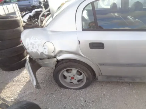 Τροπέτο Αμάξι κομπλέ με Κινητήρα και Σασμάν με Άξονα Πίσω και Ζαντολάστιχα 185/55/15 για OPEL ASTRA (1998 - 2004) G Sedan - 4dr 1400 (Z14XE) Petrol 90 16 valve *ΔΒ* -  Τροπέτο Αμάξι κομπλέ με Κινητήρα και Σασμάν με Άξονα Πίσω και Ζαντολάστιχα 185/55/15 για OPEL ASTRA (1998 - 2004) G Sedan - 4dr 1400 (Z14XE) Petrol 90 16 valve *ΔΒ* -