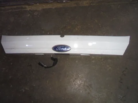 Φάσα Πορτ-Μπαγκάζ (Με Μπουτόν) για FORD FIESTA (2008 - 2012) Mk6 (JA8) , (2012 - 2017) Mk7  Φάσα Πορτ-Μπαγκάζ (Με Μπουτόν) για FORD FIESTA (2008 - 2012) Mk6 (JA8) , (2012 - 2017) Mk7