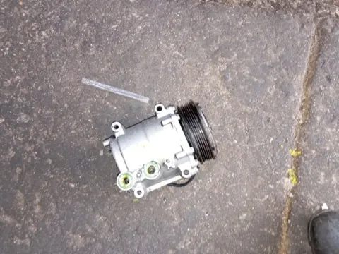 Συμπιεστής A-C (Κομπρέσορας) 8V5119D629DF για FORD FIESTA (2008 - 2012) Mk6 (JA8) 1600 (HHJC) Diesel 90 TDCi  Συμπιεστής A-C (Κομπρέσορας) 8V5119D629DF για FORD FIESTA (2008 - 2012) Mk6 (JA8) 1600 (HHJC) Diesel 90 TDCi