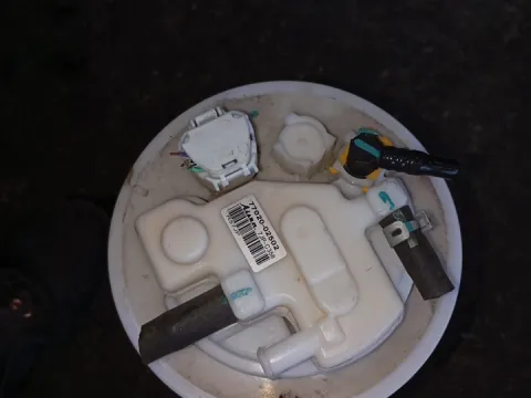 Αντλία Καυσίμου (Τρόμπα Βενζίνης) 7702002502 για TOYOTA AURIS (2013 - 2015) 1800 Ηybrid 2ZR (132ΗP) (HSD) Multidrive  Αντλία Καυσίμου (Τρόμπα Βενζίνης) 7702002502 για TOYOTA AURIS (2013 - 2015) 1800 Ηybrid 2ZR (132ΗP) (HSD) Multidrive