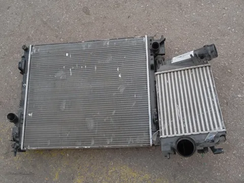 Ψυγείο Κινητήρα (Νερού) Σετ Με Intercooler Χωρίς Βεντιλατέρ Χωρίς A-C για NISSAN QASHQAI (2018 - 2021) ( J11) *Γ* Ψυγείο Κινητήρα (Νερού) Σετ Με Intercooler Χωρίς Βεντιλατέρ Χωρίς A-C για NISSAN QASHQAI (2018 - 2021) ( J11) *Γ*