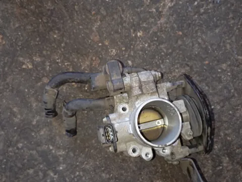 Σώμα Πεταλούδας 3515003000 για HYUNDAI i20 (2009 - 2011) 1200 petrol 78    (65) Σώμα Πεταλούδας 3515003000 για HYUNDAI i20 (2009 - 2011) 1200 petrol 78    (65)