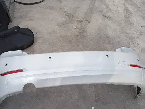 Προφυλακτήρας Πίσω  Με ΄Τρύπες για Parcktronic για BMW 1 Series (2015 - ) Sedan - 4dr (F30-31)  Προφυλακτήρας Πίσω  Με ΄Τρύπες για Parcktronic για BMW 1 Series (2015 - ) Sedan - 4dr (F30-31)