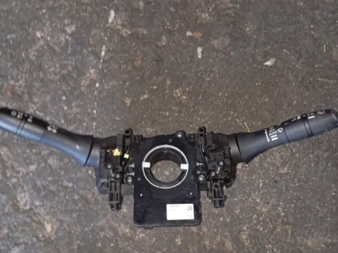 Διακόπτης Φλας 479455FP0A για NISSAN MICRA (2017 - ) (K14)  Διακόπτης Φλας 479455FP0A για NISSAN MICRA (2017 - ) (K14)