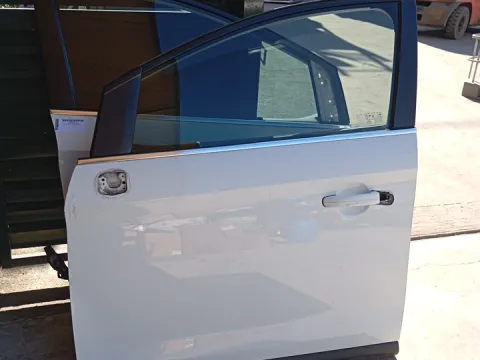 Πόρτα Εμπρός Αριστερή για FORD KUGA (2008 - 2012) *Γ* Πόρτα Εμπρός Αριστερή για FORD KUGA (2008 - 2012) *Γ*