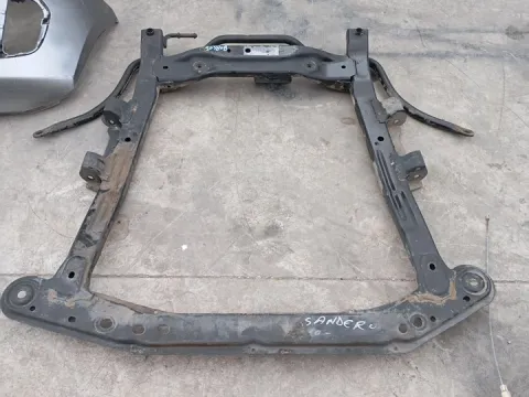 Γέφυρα Εμπρός Πλαίσιο για DACIA SANDERO (2008 - 2013) Hatchback - 5dr  Γέφυρα Εμπρός Πλαίσιο για DACIA SANDERO (2008 - 2013) Hatchback - 5dr