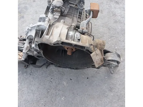 Κιβώτιο Ταχυτήτων (Σασμάν) Χειροκίνητο 93ZT7F096 για FORD MONDEO (1996 - 2000) Mk2 (BFP) Sedan - 4dr 1800 (RK_) Petrol 115 16V *ΝΕΑ ΓΕΝΙΑ* ΠΑΛΕΤΑ 14 *303746* -  Κιβώτιο Ταχυτήτων (Σασμάν) Χειροκίνητο 93ZT7F096 για FORD MONDEO (1996 - 2000) Mk2 (BFP) Sedan - 4dr 1800 (RK_) Petrol 115 16V *ΝΕΑ ΓΕΝΙΑ* ΠΑΛΕΤΑ 14 *303746* -