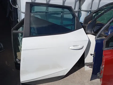 Πόρτα Πίσω Αριστερή για SEAT ARONA (2017 - ) *Ε* Πόρτα Πίσω Αριστερή για SEAT ARONA (2017 - ) *Ε*